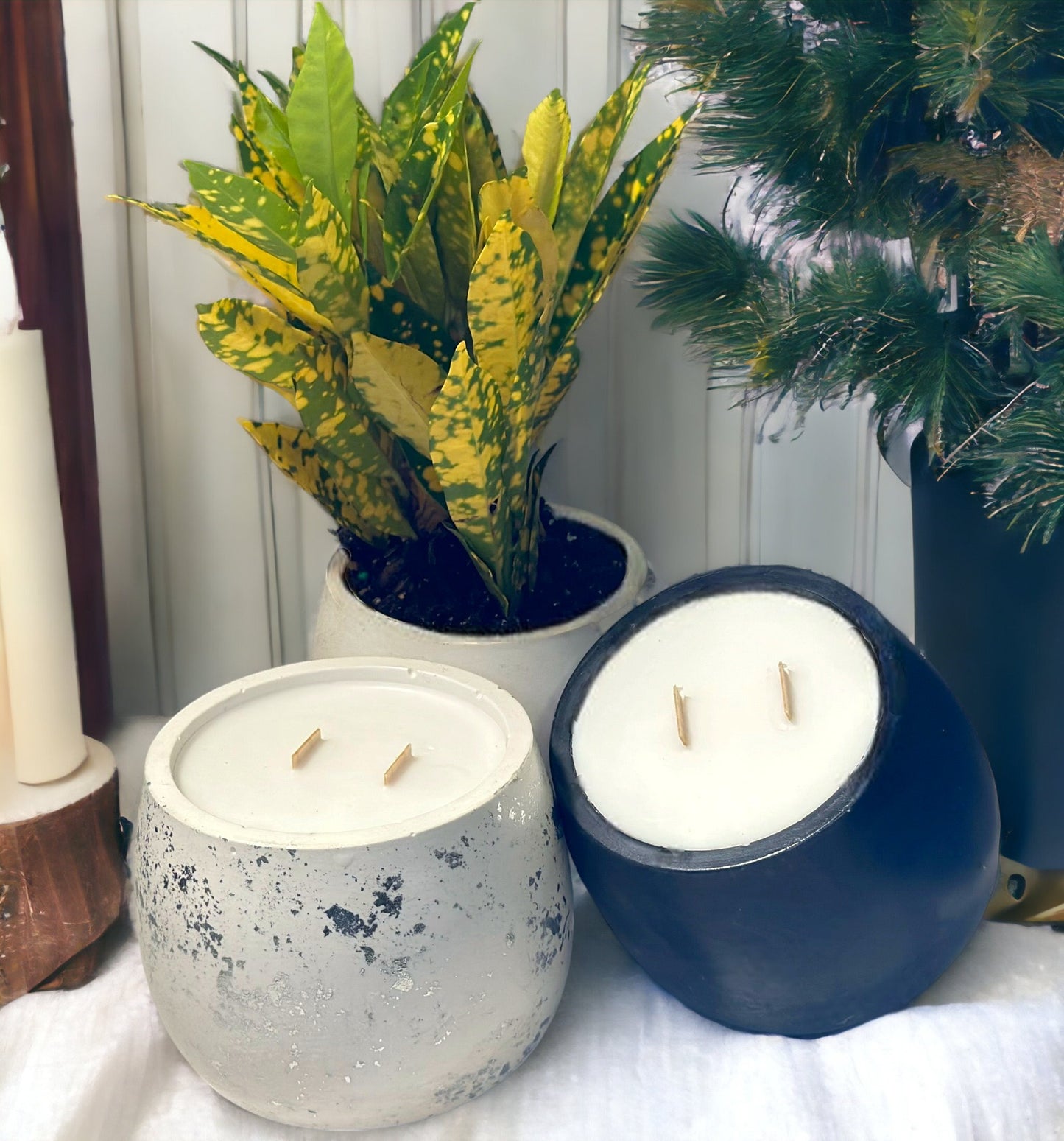 2-Wick 11 oz Candle